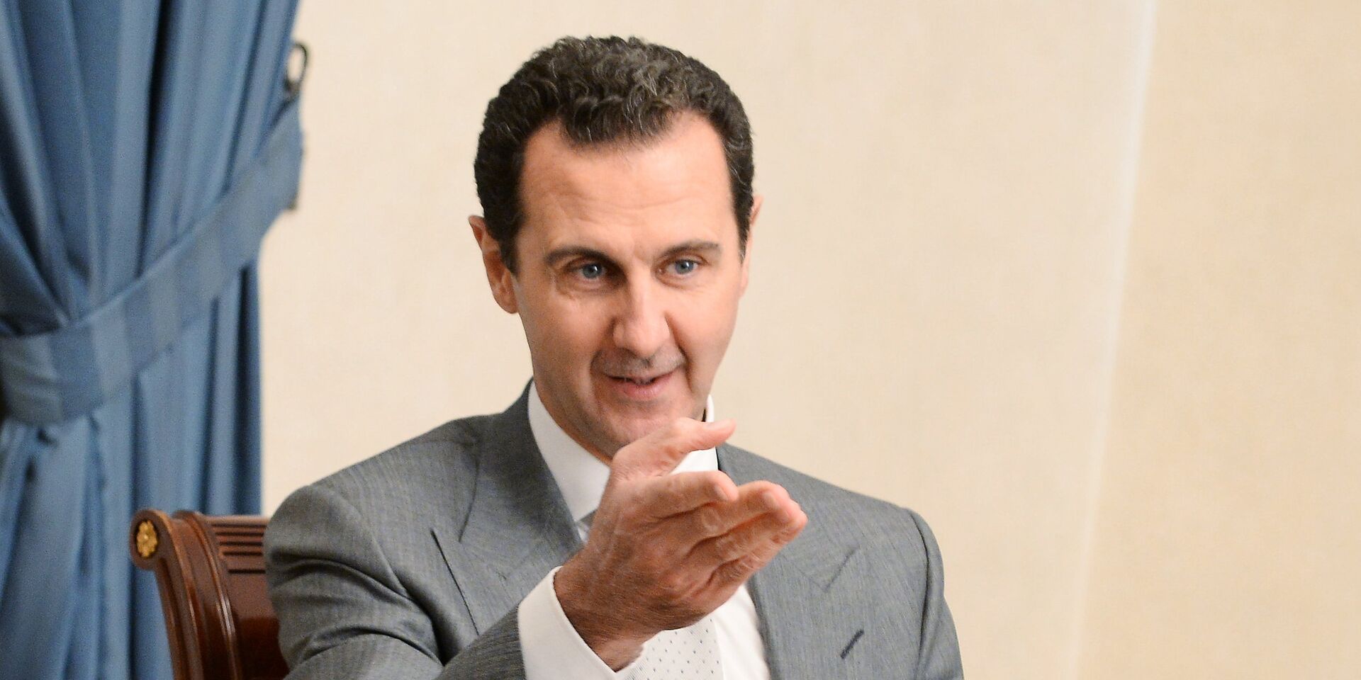 Президент Сирии Башар Асад во время встречи с заместителем председателя правительства РФ Дмитрием Рогозиным в Дамаске - ИноСМИ, 1920, 20.02.2023