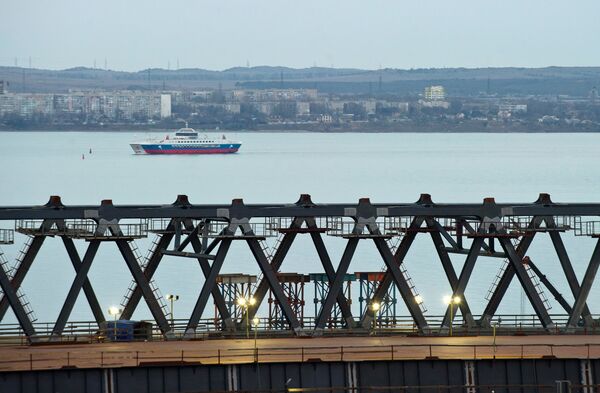 Строительство моста через Керченский пролив в Крыму Строительство моста через Керченский пролив в Крыму