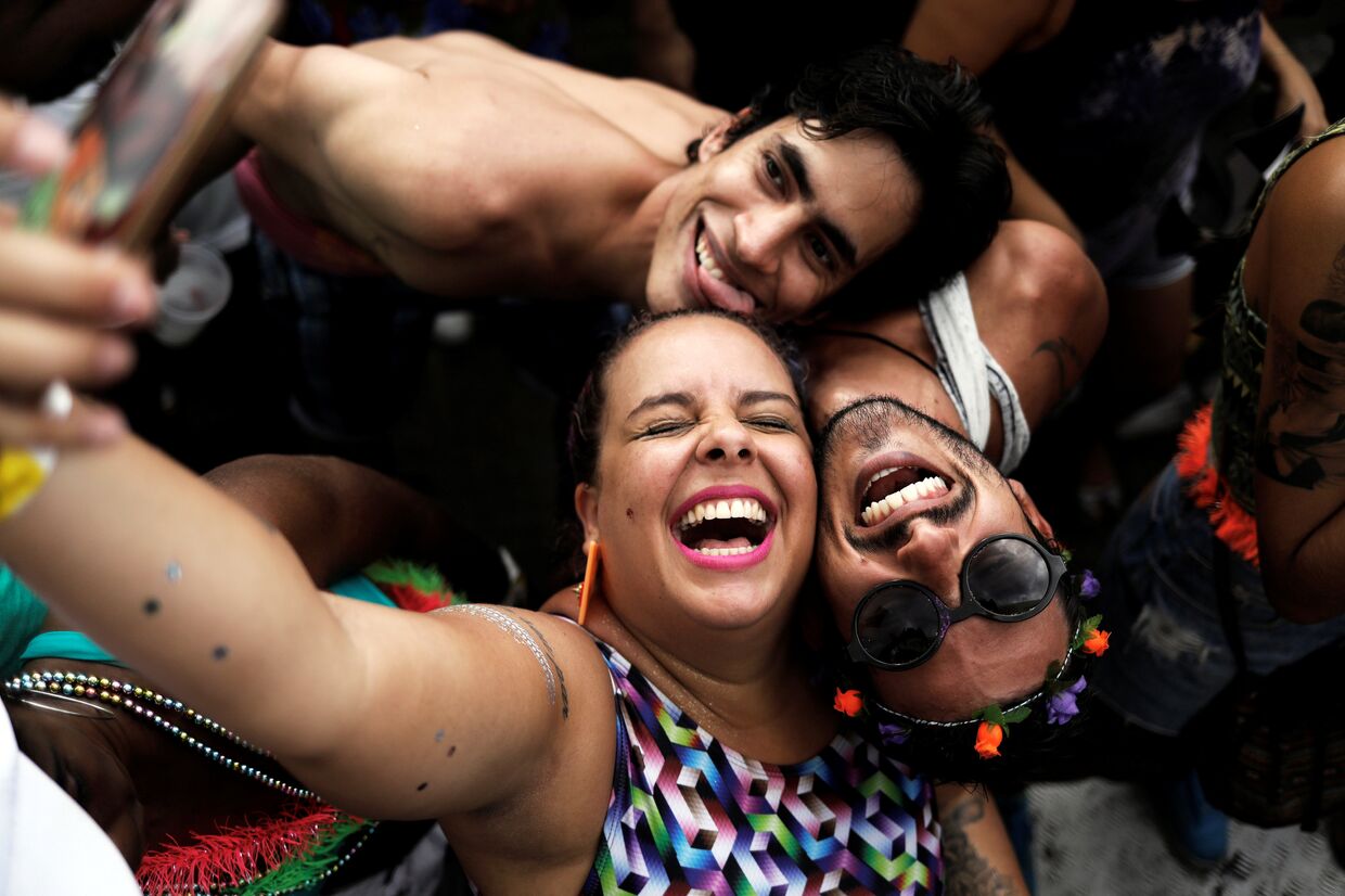 Селфи на карнавале в Латинской Америк, Бразилия