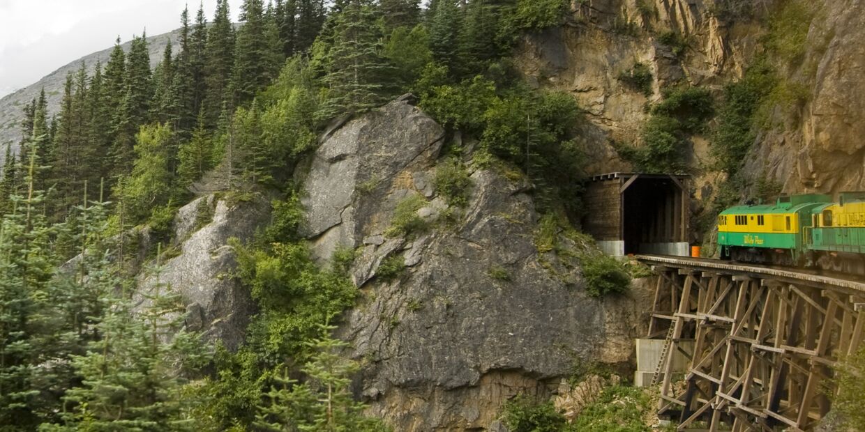 Железнодорожный тоннель на Аляске Железнодорожный тоннель на Аляске