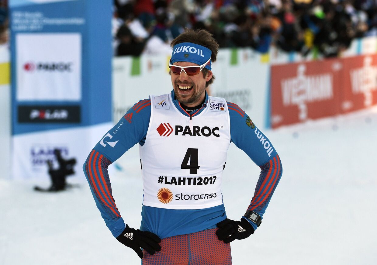 Сергей Устюгов (Россия) после финиша мужского скиатлона во время чемпионата мира по лыжным видам спорта Lahti2017 в финском Лахти