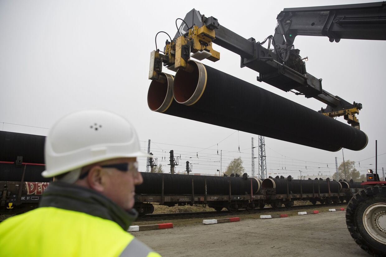 Трубы для трубопровода «Северный поток - 2» на острове Рюген в Германии