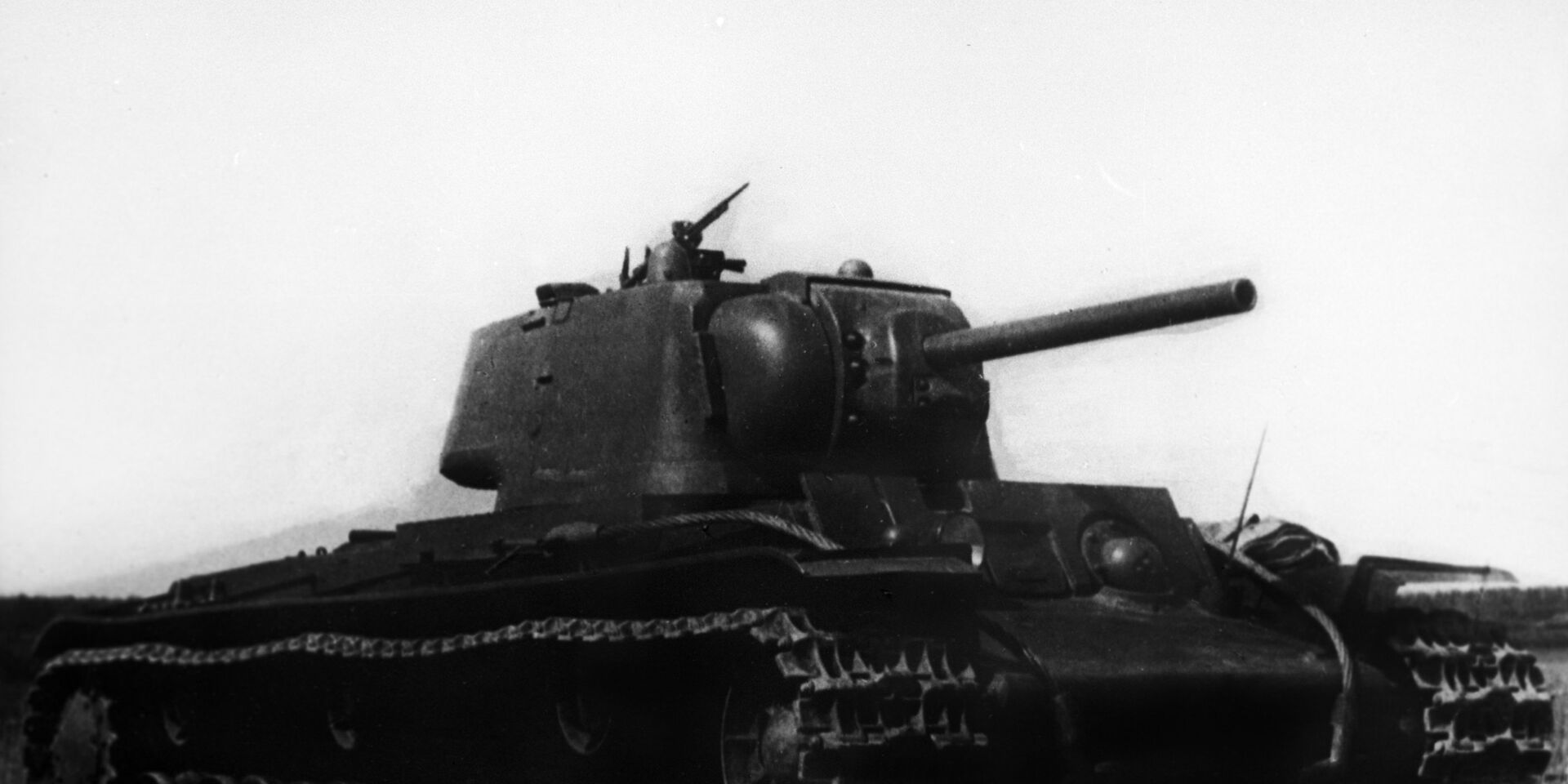 Танк КВ-1 - ИноСМИ, 1920, 15.05.2022