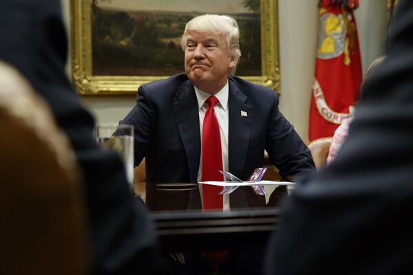 Президент США Дональд Трамп Президент США Дональд Трамп