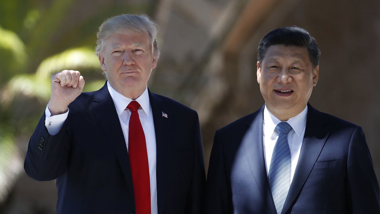 Президент США Дональд Трамп и председатель КНР Си Цзиньпин