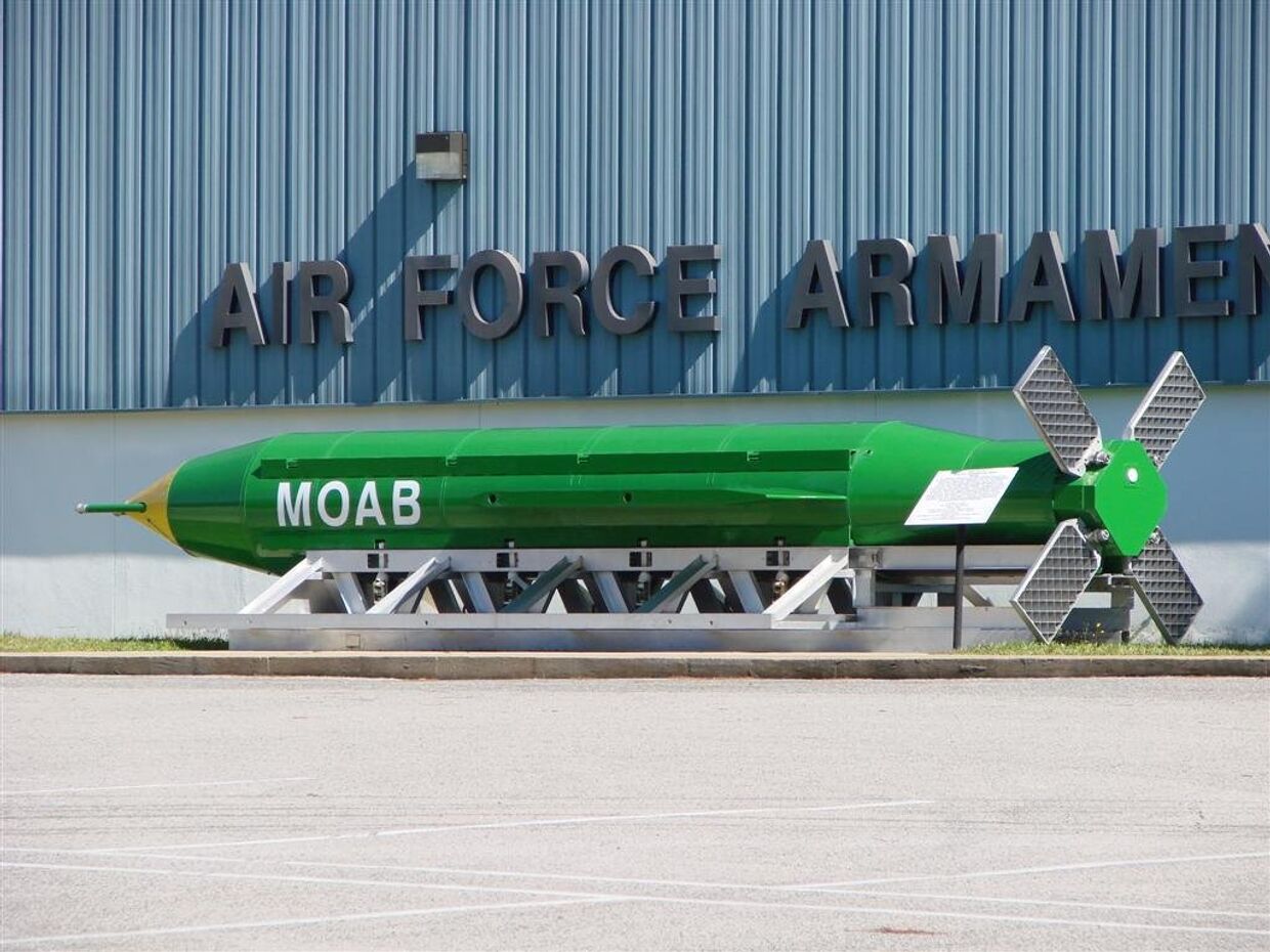 Авиационная бомба GBU-43/B MOAB