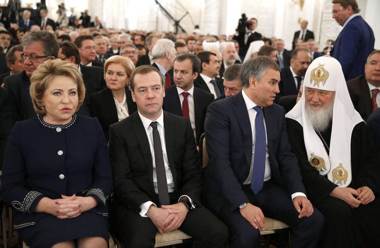 Председатель правительства РФ Дмитрий Медведев перед началом ежегодного послания президента РФ Владимира Путина Федеральному Собранию в Кремле. 1 декабря 2016