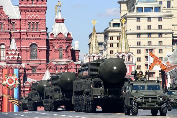 Российские комплексы межконтинентальных баллистических ракет «Ярс» РС-24