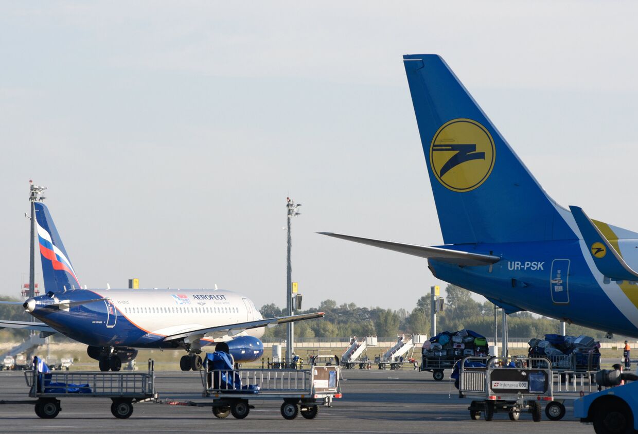 Самолеты в аэропорту «Борисполь»