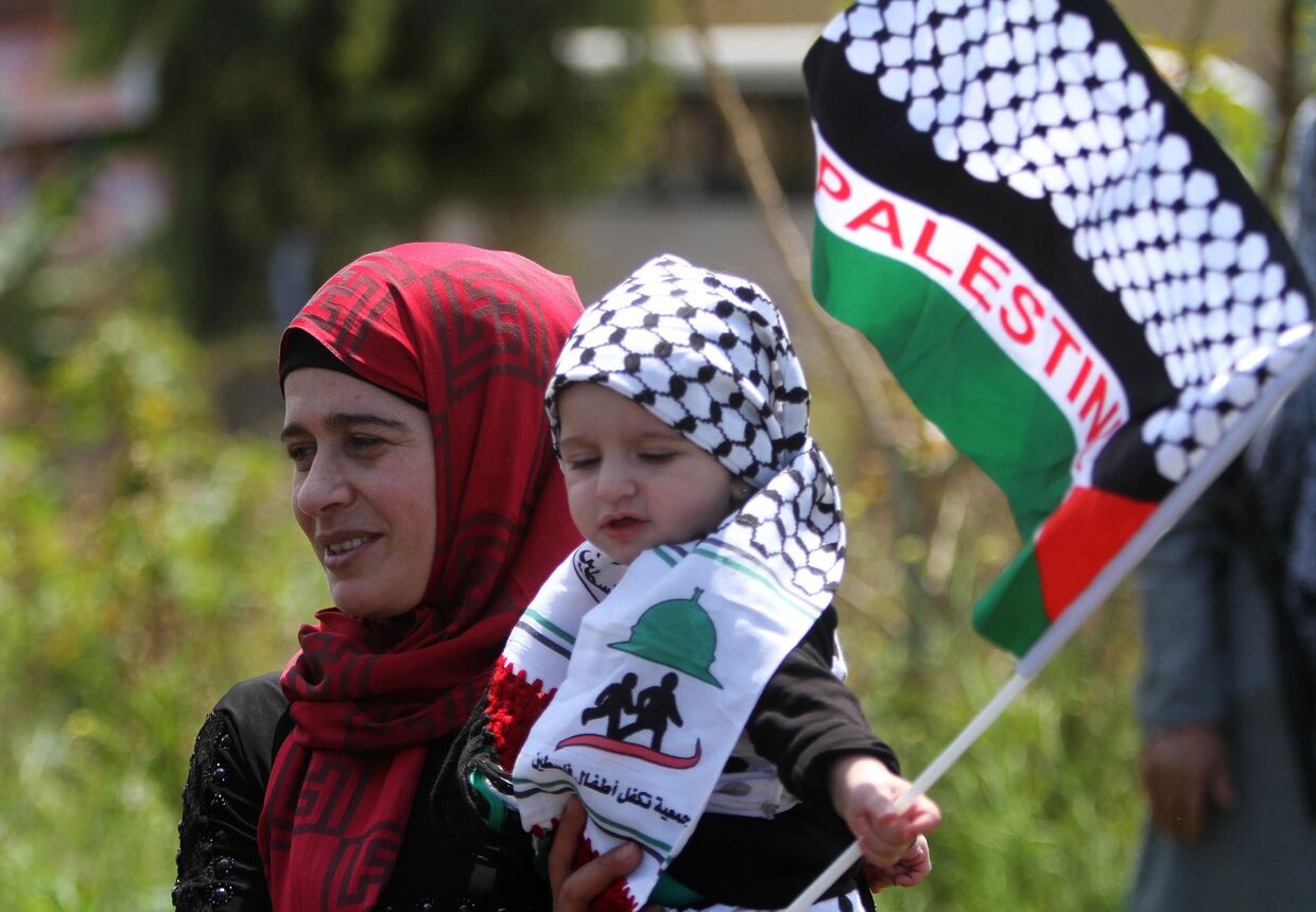 Палестика во время акции протеста в ознаменование 67-й годовщины «Накбы» в Ливане