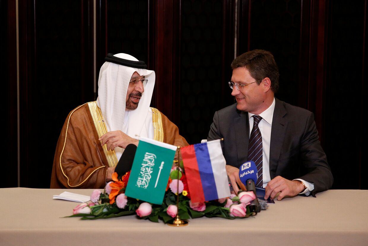 Министр энергетики Саудовской Аравии Халед аль-Фалех и министр энергетики России Александр Новак