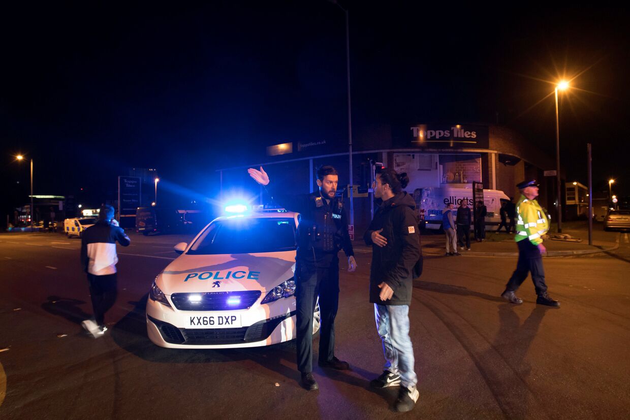 Полиция возле «Манчестер-Арены», где прогремели взрывы