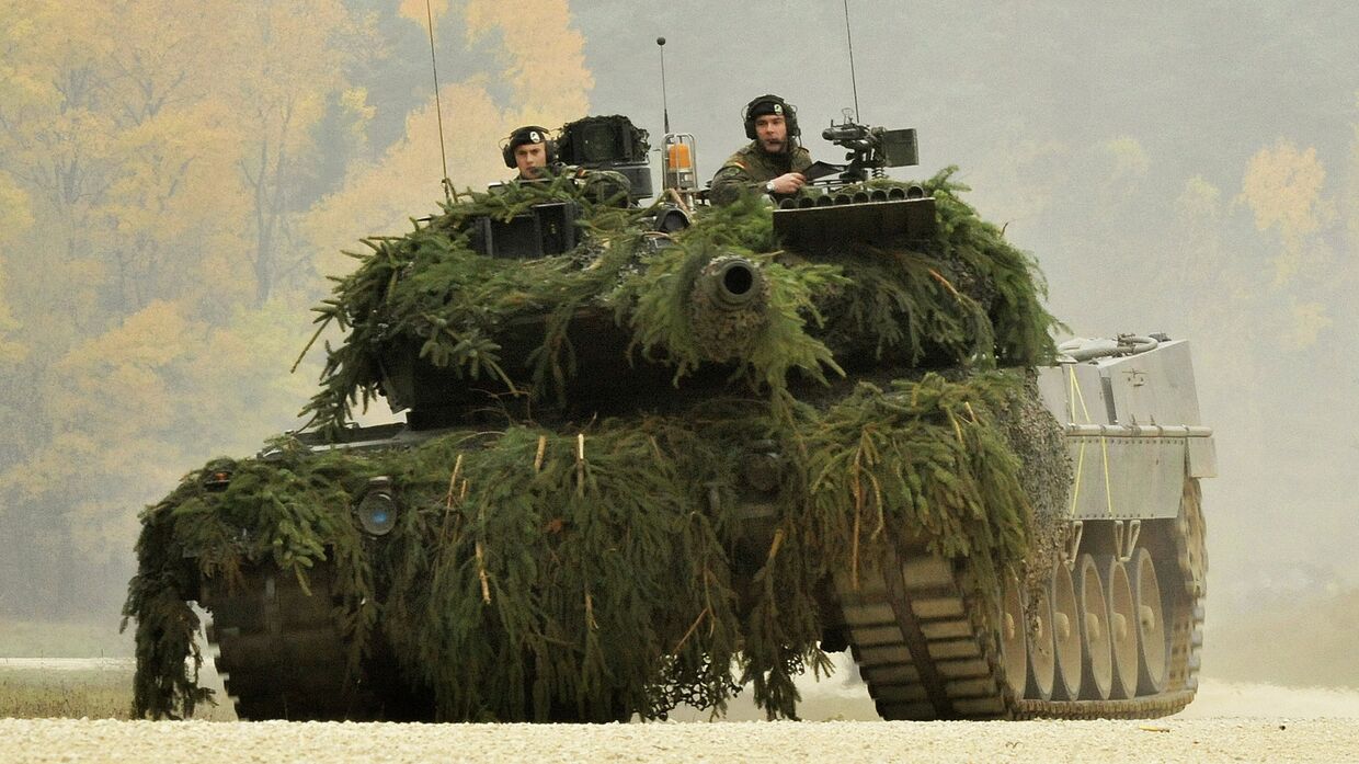 Немецкий военный танк Leopard II