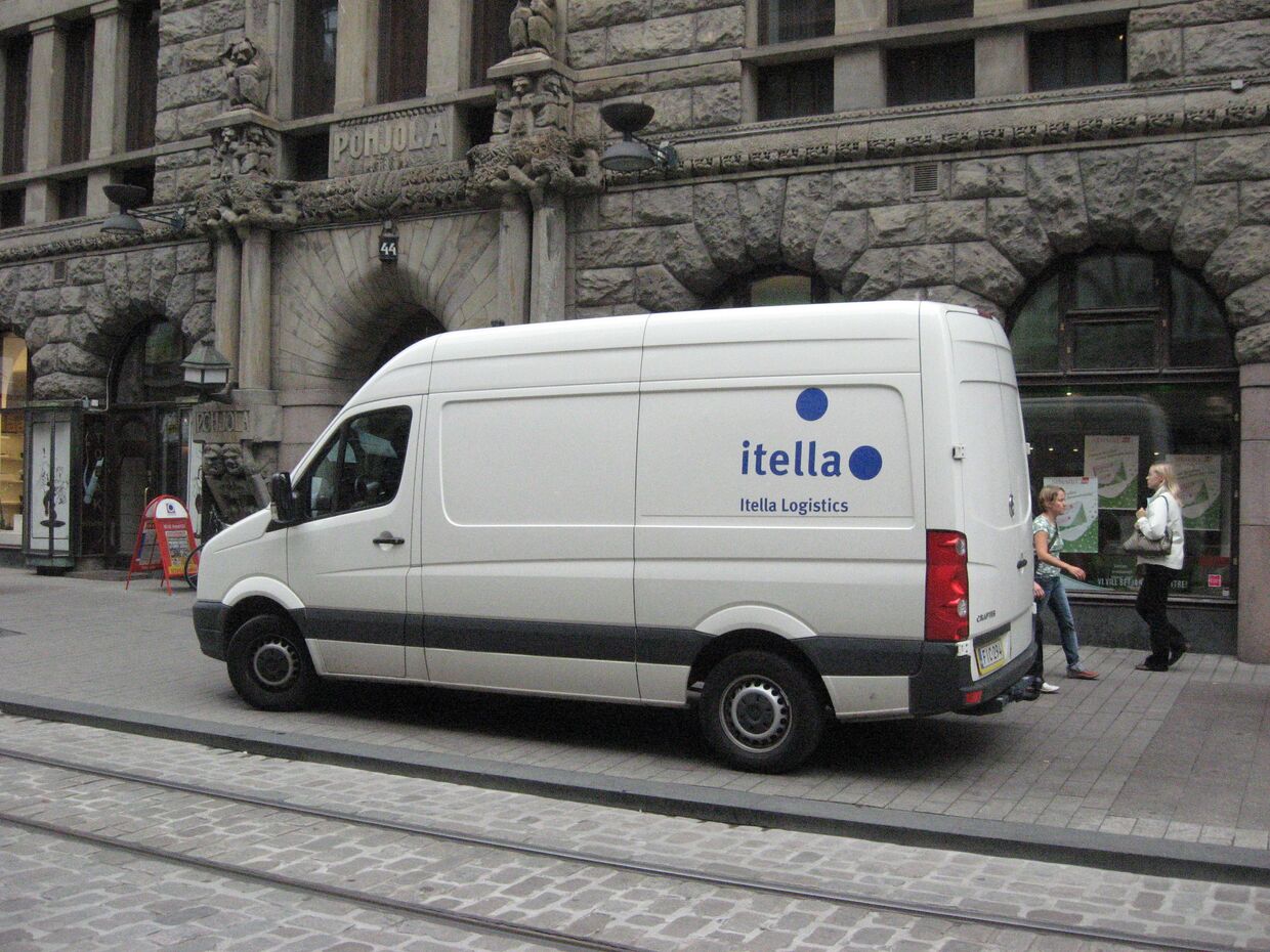Автомобиль компании Itella Logistics