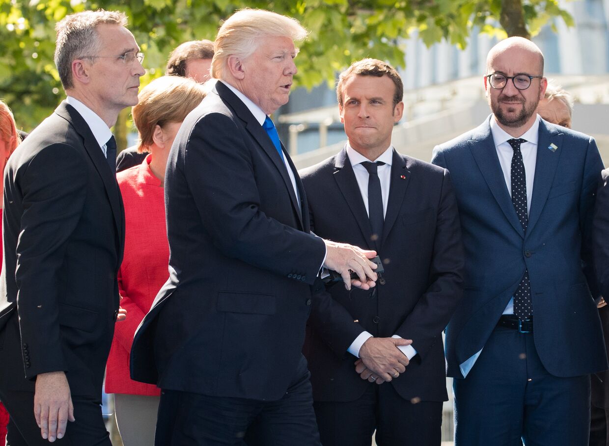 Президент Франции Эммануэль Макрон, премьер-министр Бельгии Шарль Мишель, Генерального секретаря НАТО Йенс Столтенберг