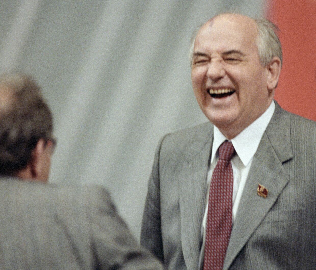Горбачев на XXVIII съезде КПСС
