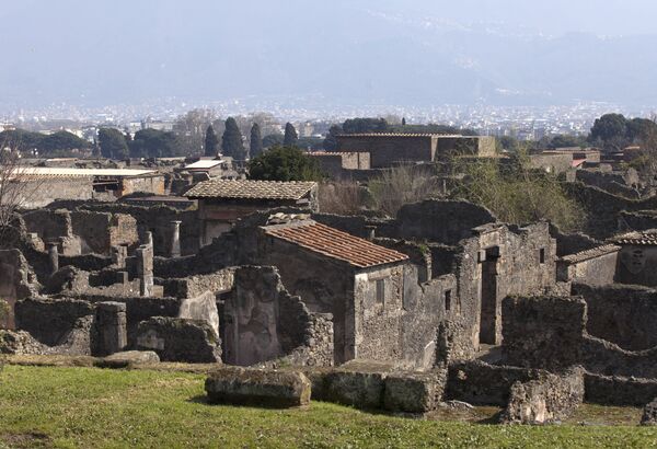 Древнеримский город Помпеи в Италии