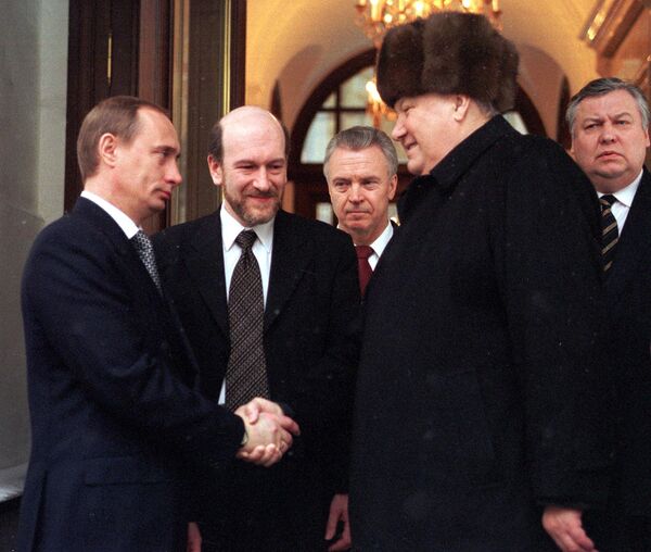 Президент России Борис Ельцин и премьер-министр Владимир Путин