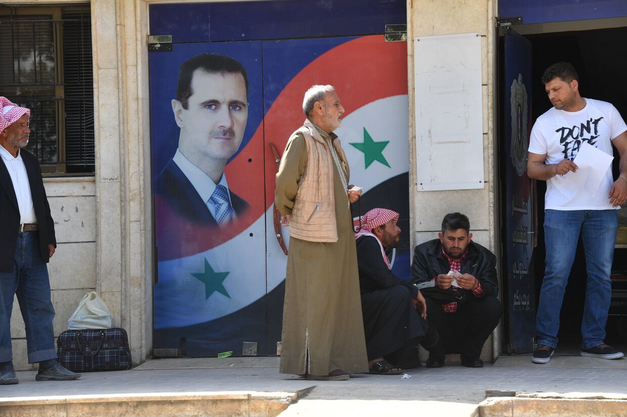 Сирийцы в аэропорту города Камышлы