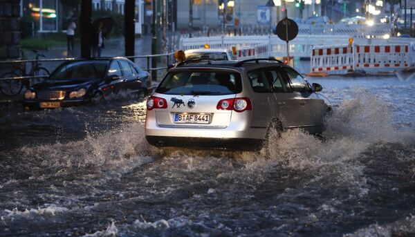 Затопленная улица в Берлине