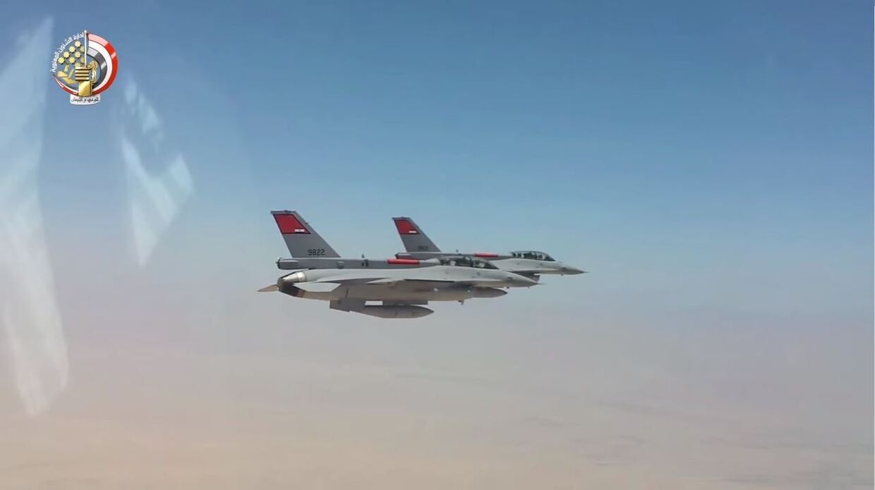 Египет наносит авиаудар по восточной части Ливии