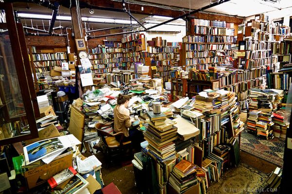 Библиомания Библиомания