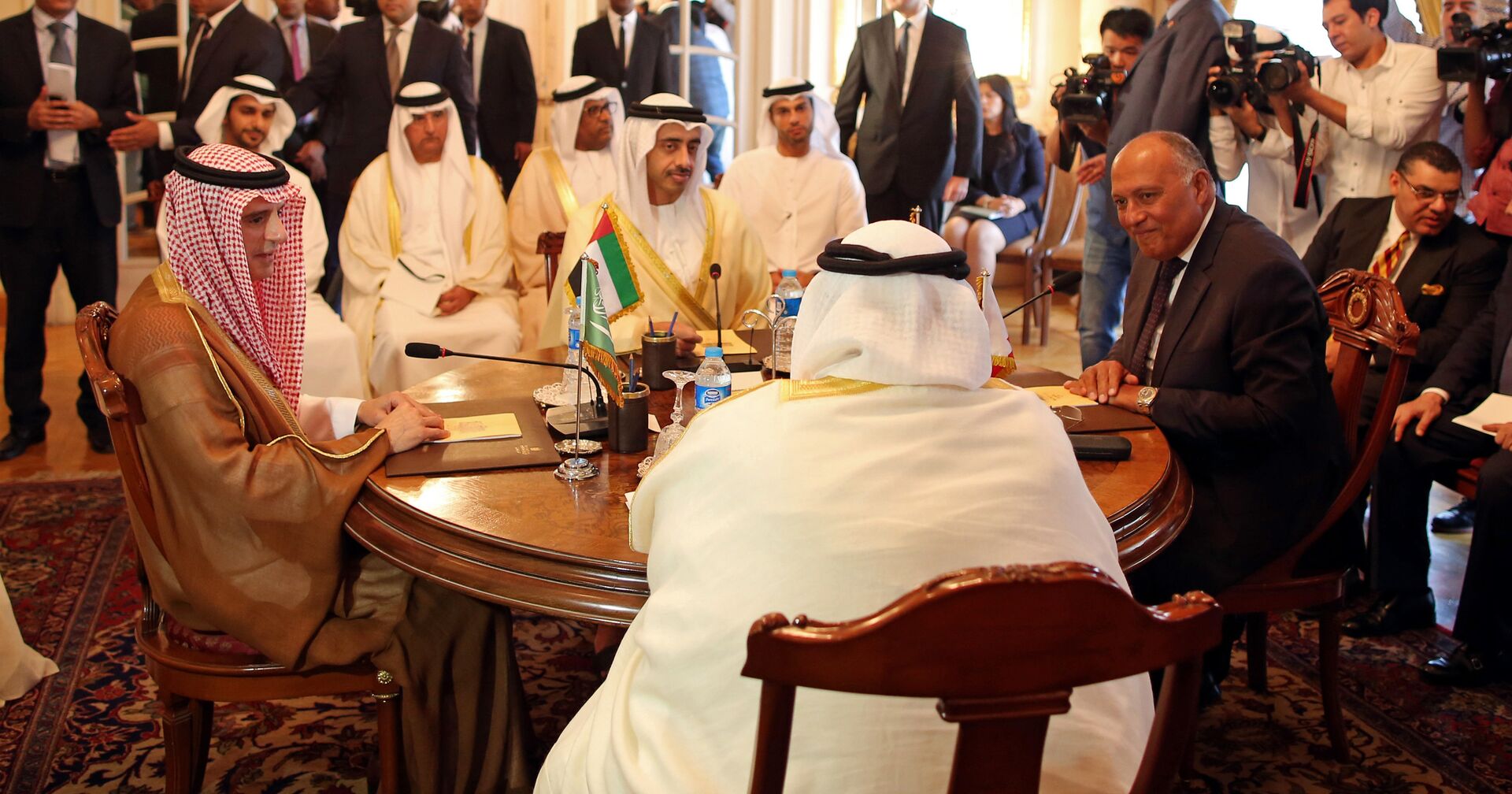 Заседание глав МИД Саудовской Аравии, ОАЭ, Бахрейна и Египта в Каире. 5 июля 2017 - ИноСМИ, 1920, 10.08.2021
