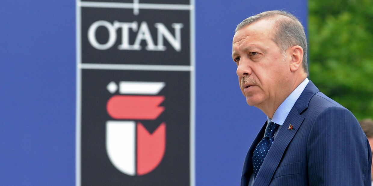 Президент Турции Реджеп Тайип Эрдоган на саммите НАТО в Варшаве