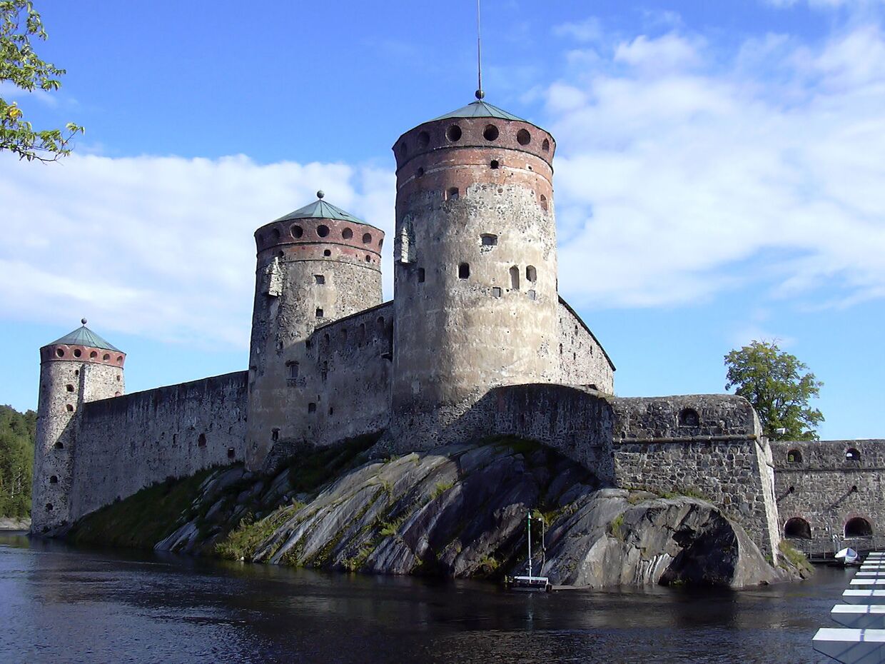 Крепость Олавинлинна в Финляндии