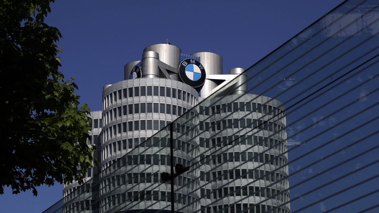 Штаб-квартира немецкого производителя автомобилей BMW в Мюнхене