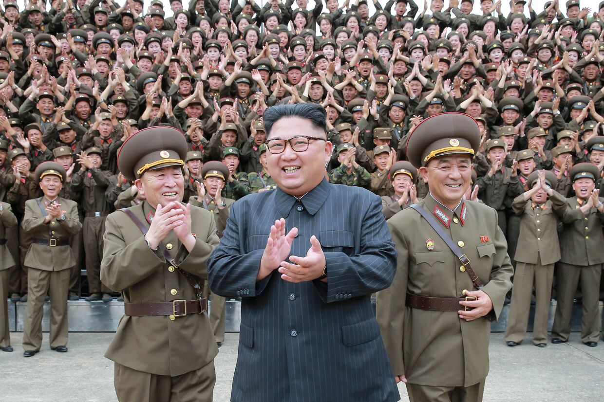 Северокорейский лидер Ким Чен Ын в командовании стратегическими силами Корейской народной армии