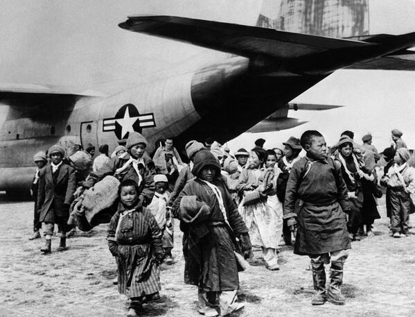 Тибетские беженцы прибывают в Патханкот