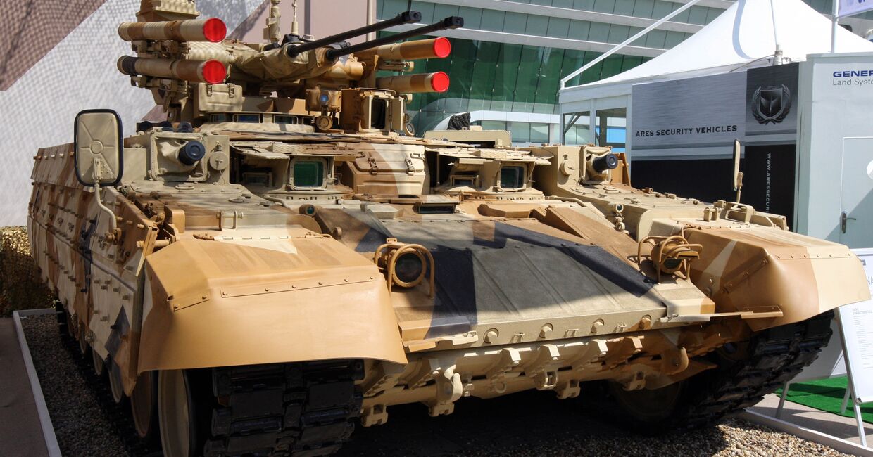 БМПТ Терминатор производства ОАО НПК Уралвагонзавод на Международной выставке вооружений IDEX-2013 в Абу-Даби