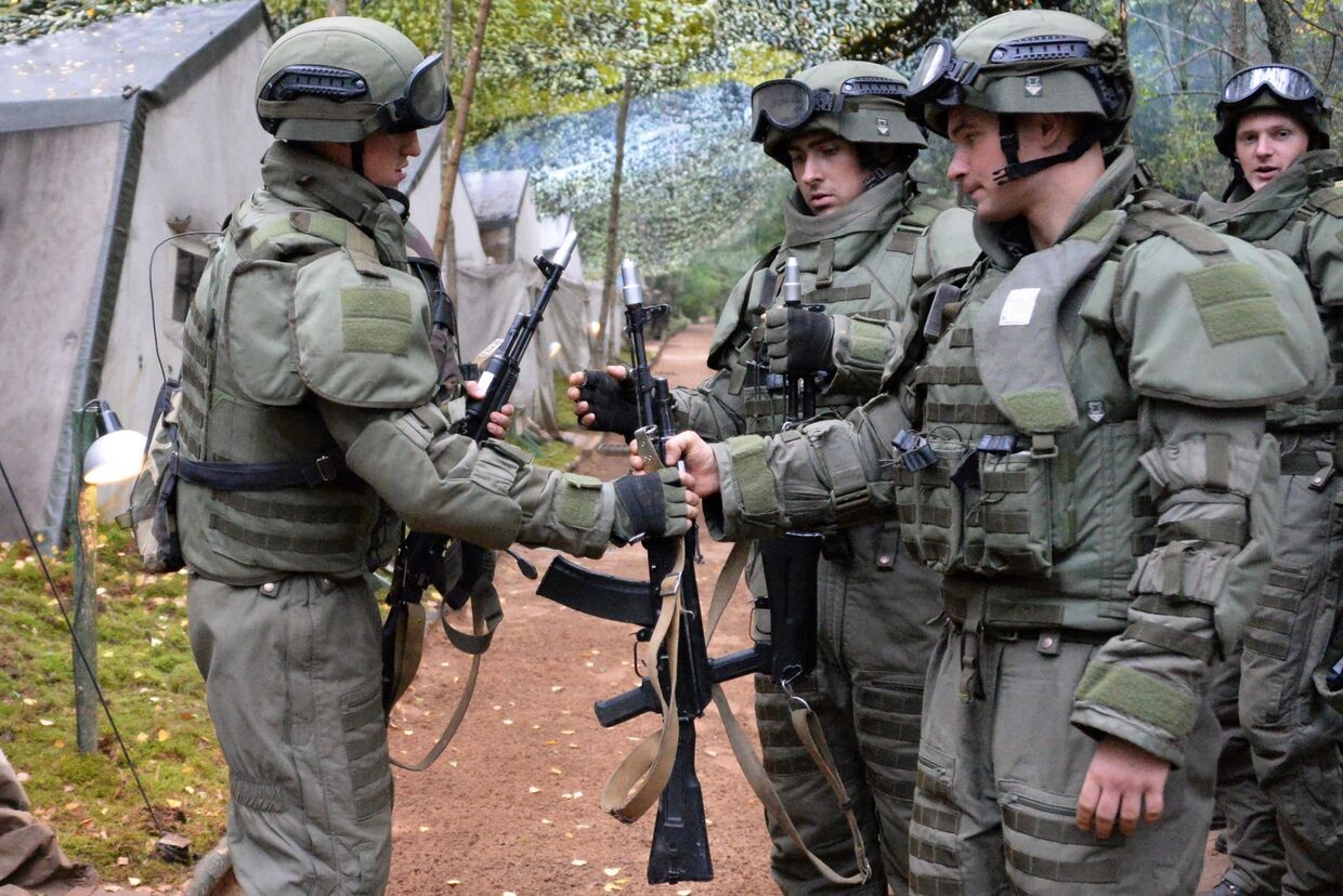 Военнослужащие вооруженных сил РФ во время учений «Запад-2017»