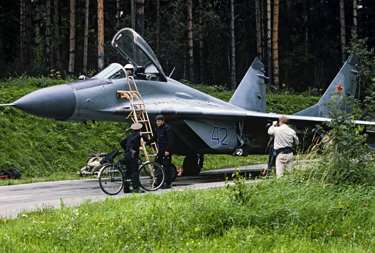 Истребитель МиГ-29