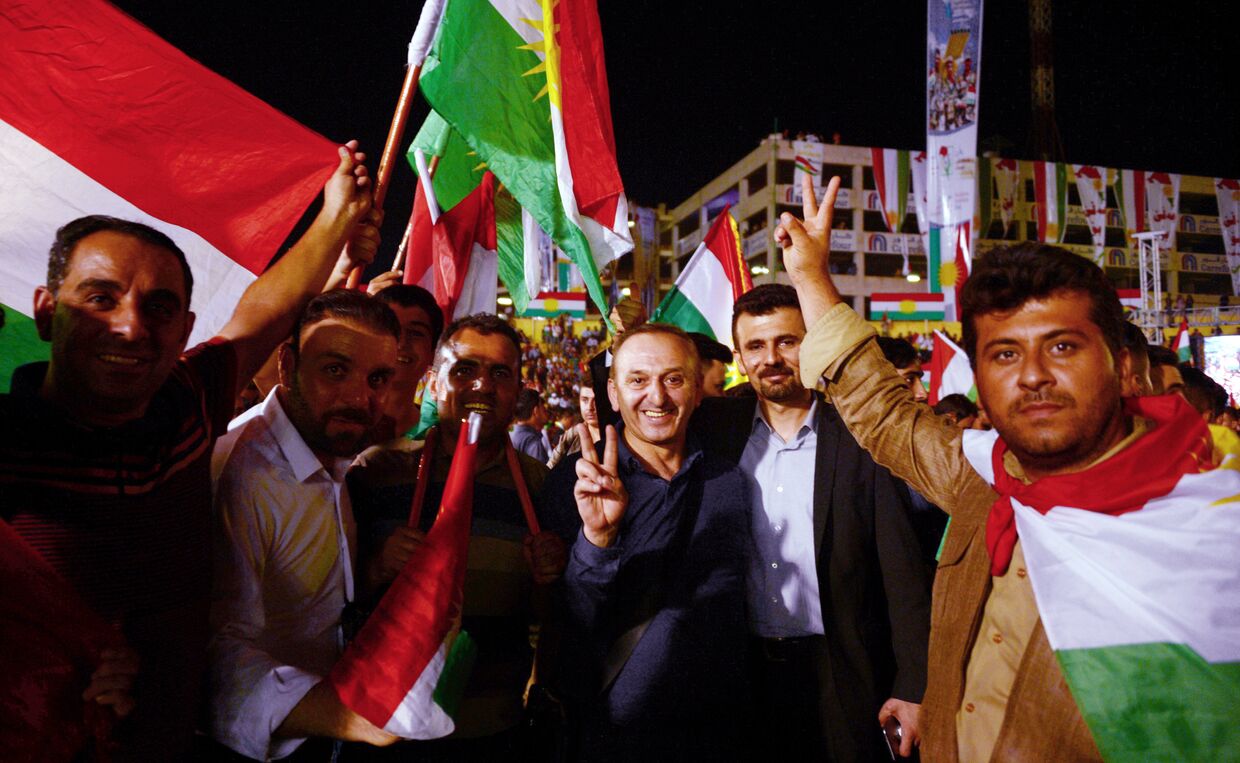 Сторонники независимого Иракского Курдистана на Фестивале независимости на стадионе Франсо Харири в Эрбиле. 22 сентября 2017
