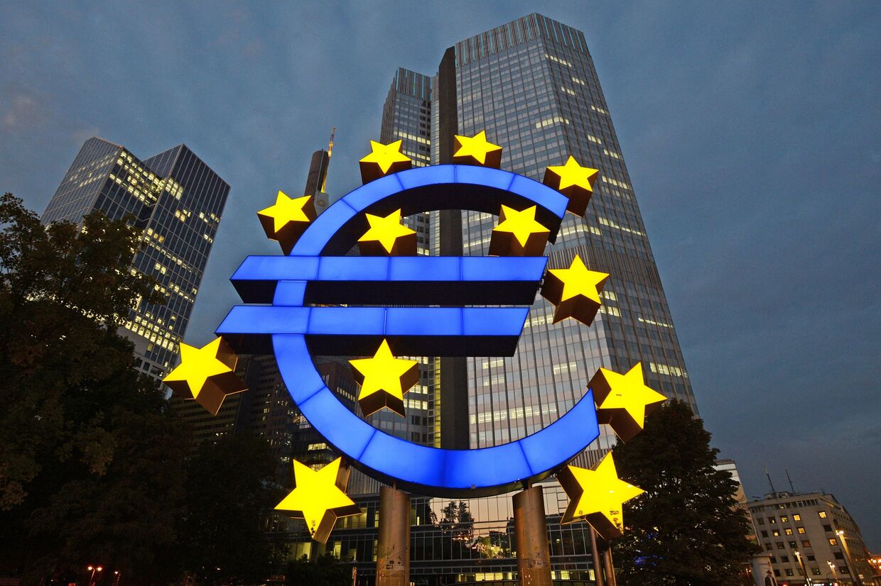 Логотип Центрального европейского банка во Франкфурте