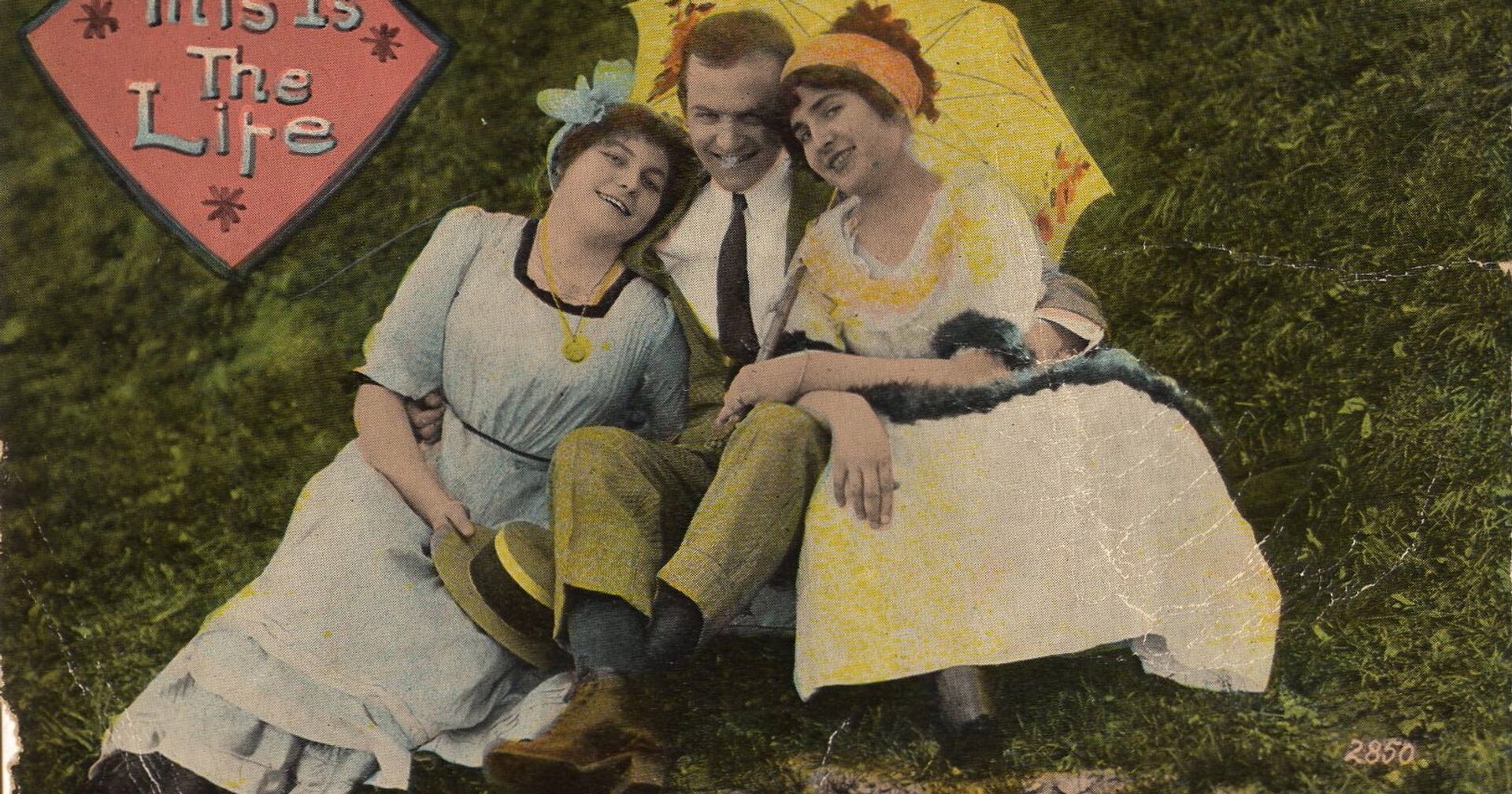 Открытка, примерно 1910 год: любовь втроем - ИноСМИ, 1920, 30.04.2021