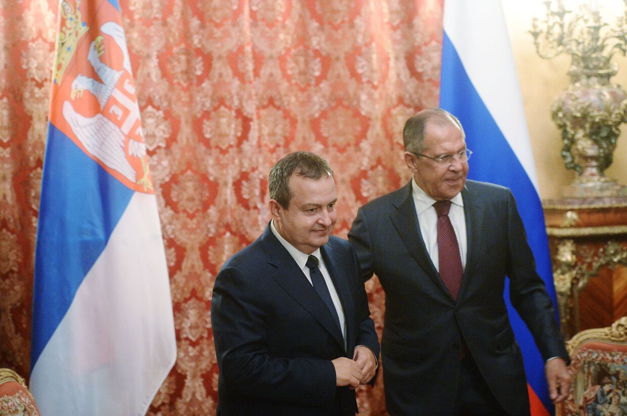 Министр иностранных дел Сербии Ивица Дачич и Министр иностранных дел РФ Сергей Лавров во время встречи в Москве. 29 сентября 2017