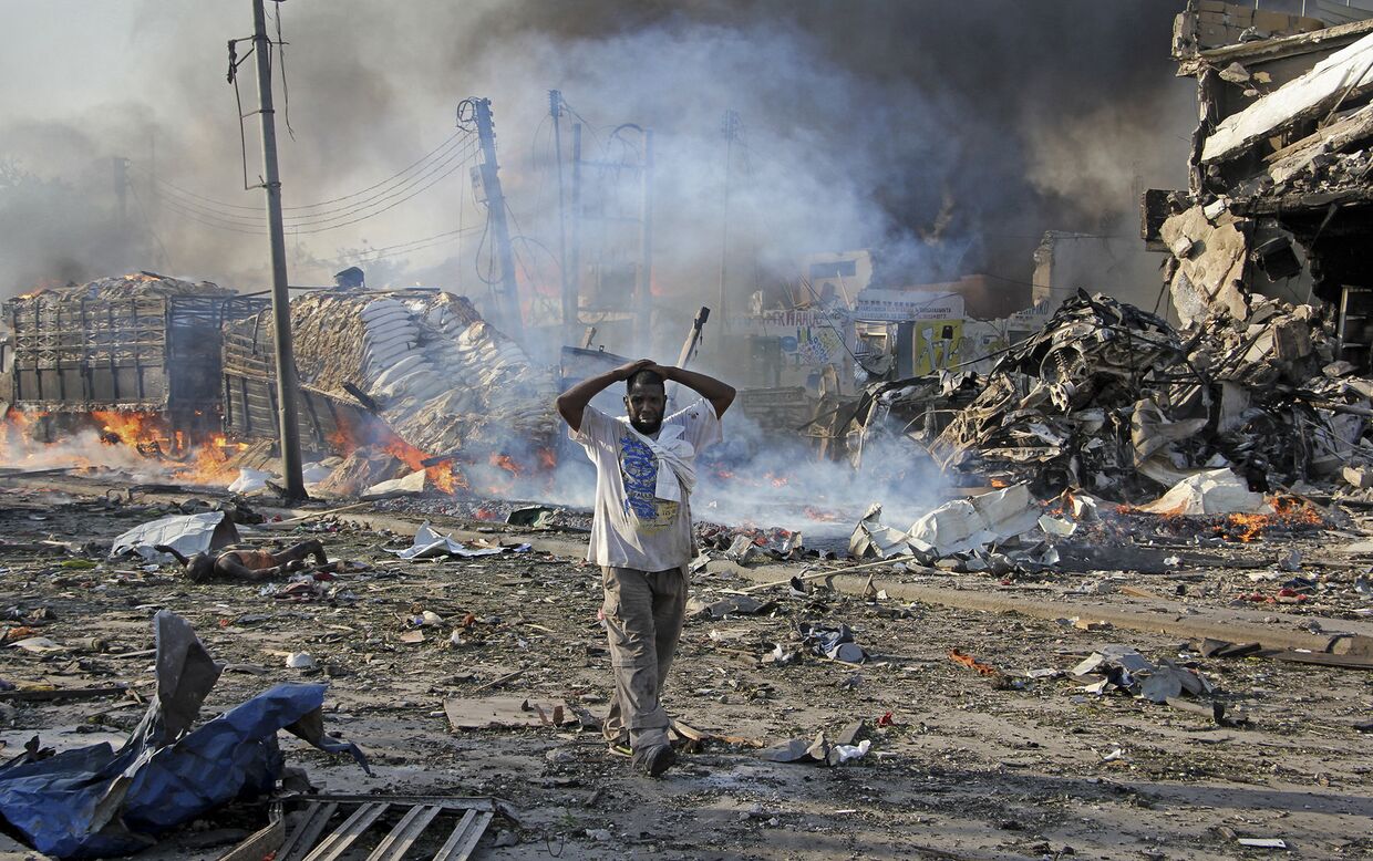 Последствия взрыва в Сомали