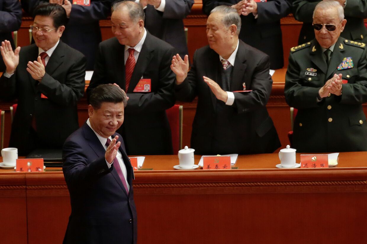 Си Цзиньпин на открытии 19-го съезда Коммунистической партии Китая