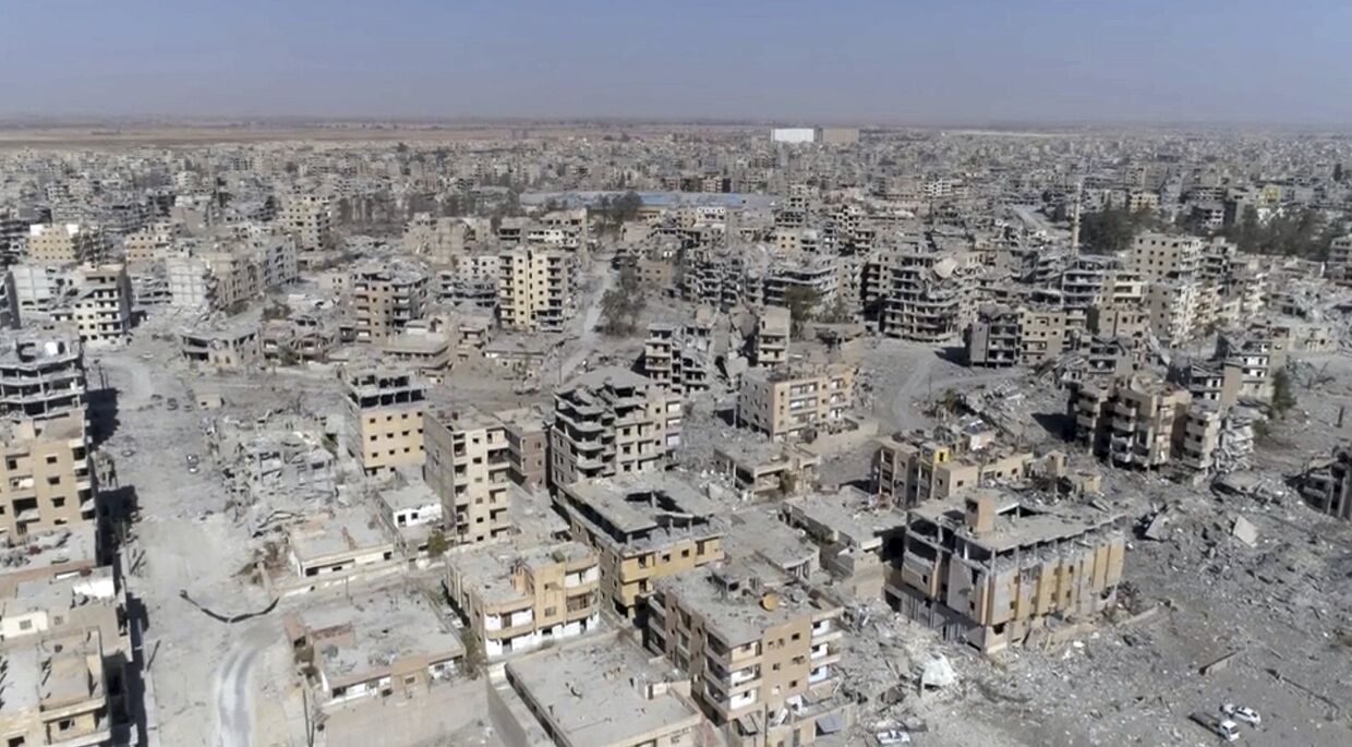 Разрушенные здания с Ракке, Сирия