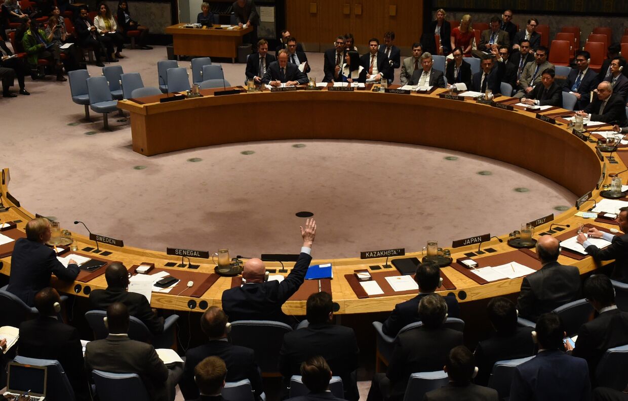 Россия заблокировала в Совете Безопасности ООН проект резолюции о продлении мандата миссии ООН и ОЗХО по расследованию химических атак в Сирии. 24 октября 2017
