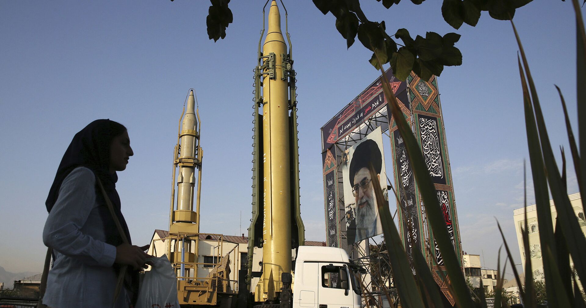 Твердотопливная ракета Ghadr-H на площади Бахарестан в Тегеране, Иран - ИноСМИ, 1920, 01.07.2021
