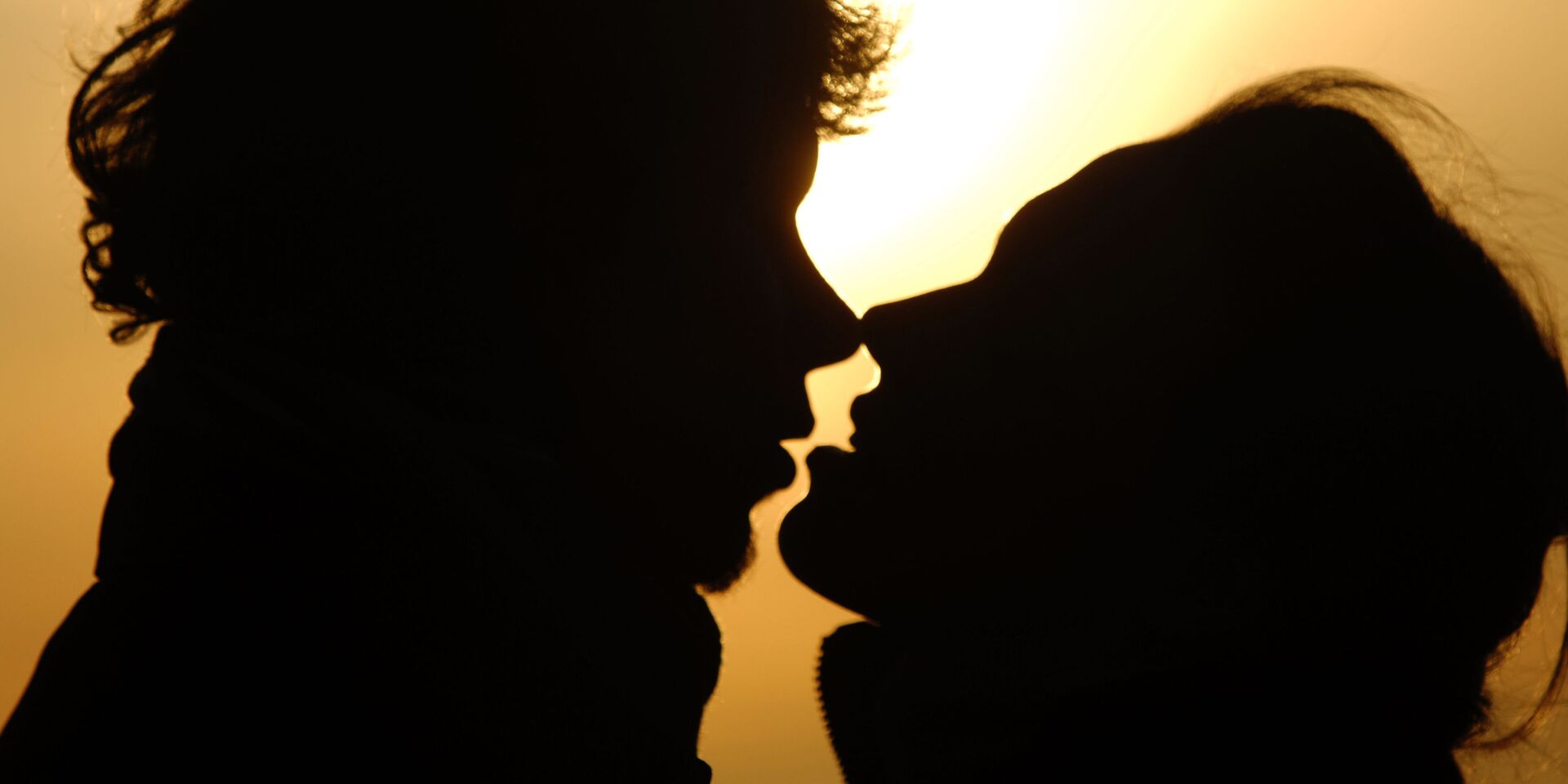 Влюбленные - ИноСМИ, 1920, 02.11.2025