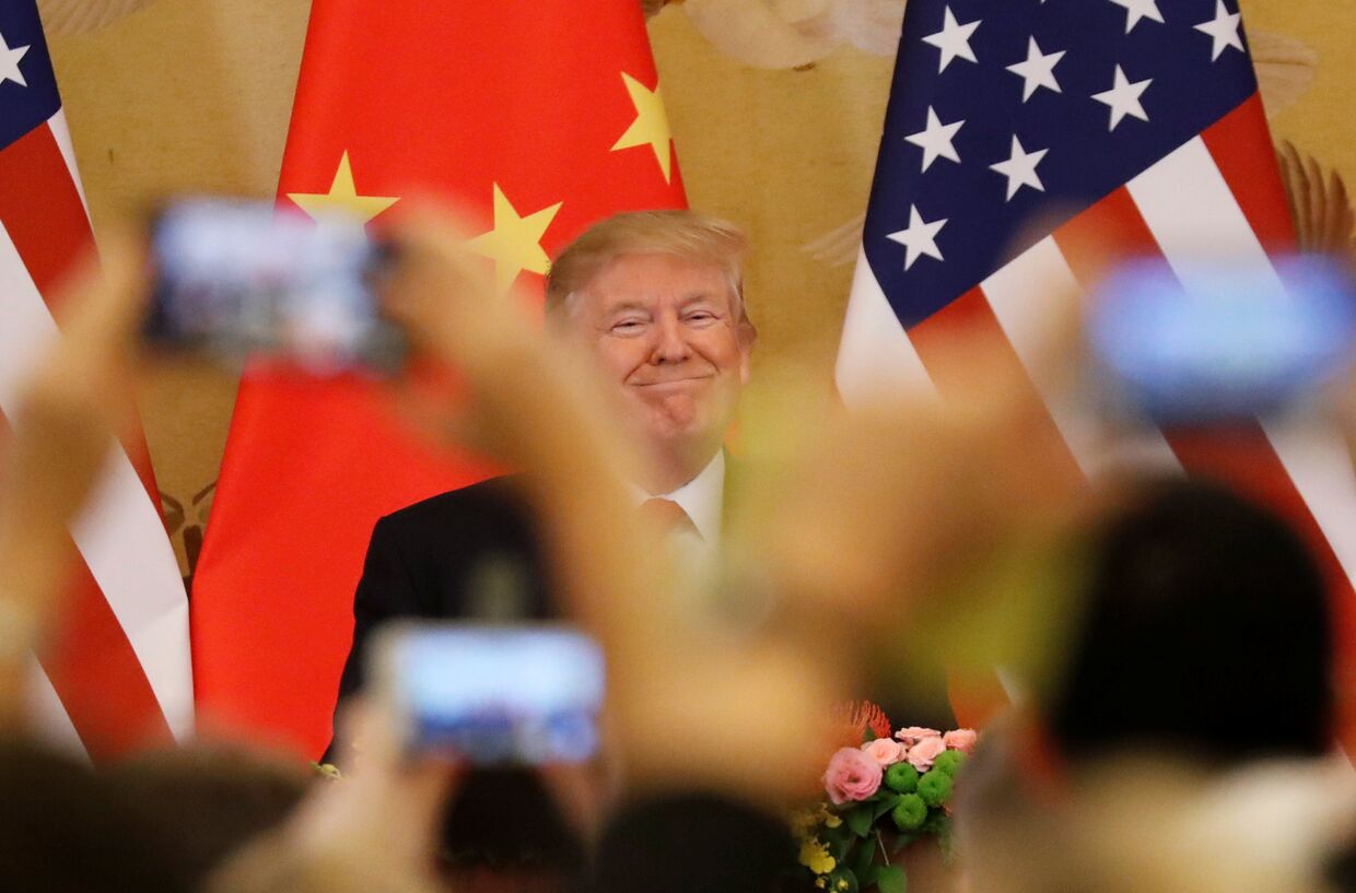 Президент США Дональд Трамп во время визита в Китай. 9 ноября 2017 года