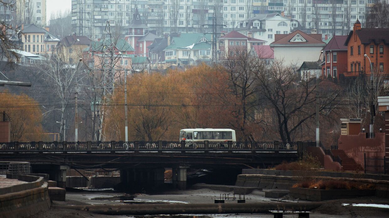 Мост через реку Воронеж в Липецке
