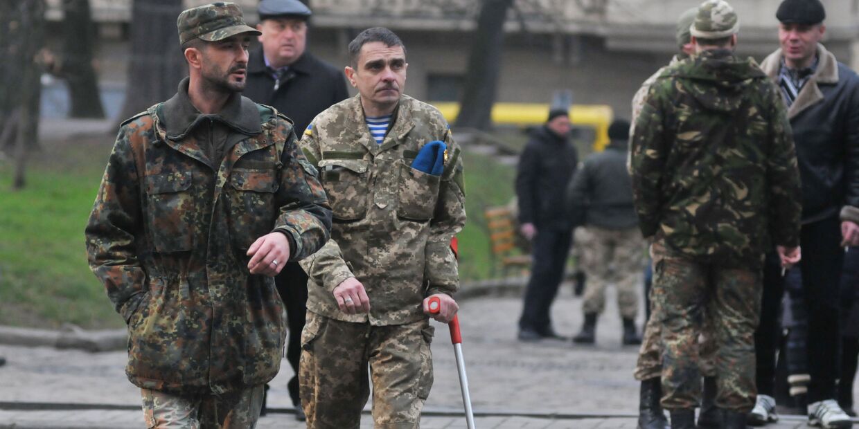 Акция протеста украинских военных во Львове