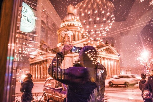 Фотография из книги Даниэля Бискупа «Санкт-Петербург — Контрасты» Фотография из книги Даниэля Бискупа «Санкт-Петербург — Контрасты»