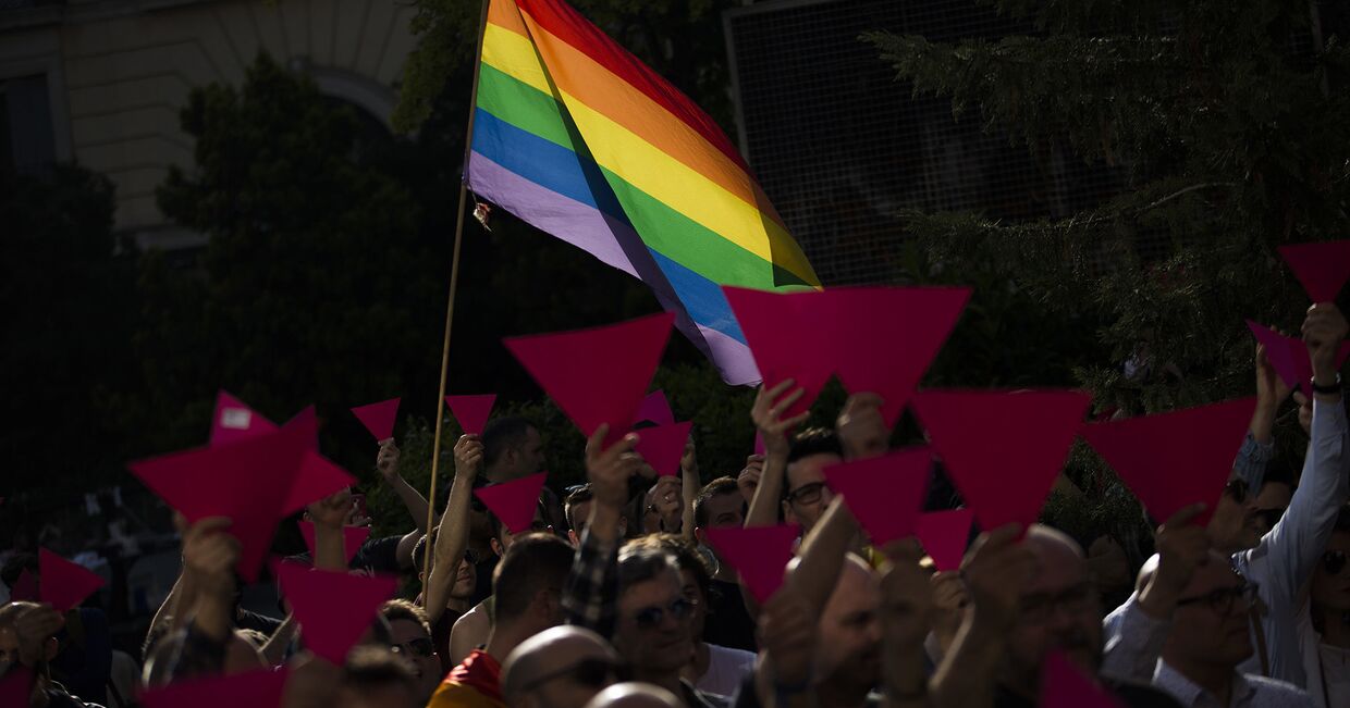 Акция в поддержку поддержку ЛГБТ-сообщества в Чечне